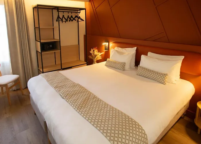 Hotel Nell